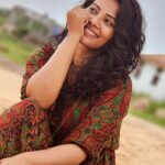 Dhivya Duraisamy Instagram - #Hotstar_web_series #Shoot #Muttam #kanyakumari PC @palani_actor