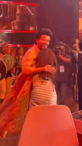 Dhivyadharshini Instagram - VIJAY SIR, No words can express what that HUG meant to me ❤️
I might look calm here, but inside I’m bloody jumping❤️
THANK YOU VIJAY SIR 
#bloodysweethug . My first ever THALAPATHY show( I have never done a single show for his film before) 
Bigggg Thnks to @jagadish_palanisamy ❤️ 

Spl Thnks to @suntv 

Thnks @rjvijayofficial and @noiseandgrains 
#thalapathy #leosuccessmeet 

Make up @makeupibrahim 
Hair @hairstylists_vijayaraghavan 
Styling @raji_designer