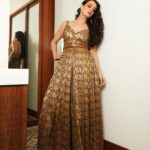 Dia Mirza Instagram - Celebrating the power of cinema to unite, to spread love and truly uplift our lives 🐯 Thank you @mumbaifilmfestival @anupama.chopra @priyankachopra @_iiishmagish for a spectacular opening night ❤️ We chose to wear the "Rudraksha" jumpsuit which is a fusion of tradition and modernity, drawing inspiration from the rich heritage of handwoven brocades, silk weaves and textiles from Banaras. It represents luxury by blending traditional textiles into contemporary design. The jumpsuit is in a colour palette of gold, ebony, grey, and copper, which are enhnaced through intricate embroidery techniques such as aari, dori, tikki, and zardozi by @ritukumarhq @amrishpkumar 🙏🏻 Jewellery courtesy @mahesh_notandass Make up @__seharkhan__ Hair @lakshsingh__ Photos @anups_ Managed by @exceedentertainment #JioMamiMumbaiFilmFestival2023 #VocalForLocal #HandcraftedInIndia #MadeInIndia Mumbai, Maharashtra