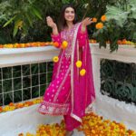 Diana Penty Instagram - Wishing you all light and magic ✨💫 #HappyDiwali