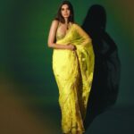Diana Penty Instagram - Ladoo peela or not ladoo peela? That is the question! P.S. Thank you @manishmalhotra05 for the best evening! ✨💕