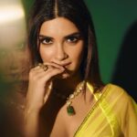 Diana Penty Instagram - Ladoo peela or not ladoo peela? That is the question! P.S. Thank you @manishmalhotra05 for the best evening! ✨💕