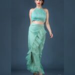 Diksha Panth Instagram - She doesn’t beg, force or chase. She just walks away 🙂 PC 📸 @vikkimanick