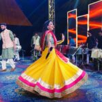 Dimple Biscuitwala Instagram - DAY 6 ❤️‍🔥💃🏻 @theslackersgroup @hashtagnavratri . #navratri2023 #dimplebiscuitwalalive . Wearing @priha_the_deisgner_studio Jewellery by @the_beta_girl Clicks by @_hb.photography__ Makeup and hair by @saramakeupofficial Styled by @style_by_mita SK Farm