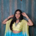 Dimple Biscuitwala Instagram - DAY 5 ❤️‍🔥 in Ombre 💚🩵 #navratri2023 . Wearing @riyasharedalal.label Captured by @_hb.photography__ Styled by @style_by_mita Jewellery by @the_beta_girl Hair by @headshotsalons Makeup by @saramakeupofficial