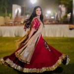 Dimple Biscuitwala Instagram - ❤️elegance ✨DAY 4 #navratri2023 . Wearing @aasvi_by_sheetalchandel HMUA @saramakeupofficial Styled by @style_by_mita Captured by @_hb.photography__ Jewellery by @the_beta_girl