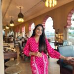 Dimple Biscuitwala Instagram - Hello PinkCity🌸 . #getaway #holidayvibes #dimplebiscuitwala #jaipur Fairmont, Jaipur
