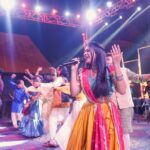 Dimple Biscuitwala Instagram - DAY 6 was lit 💥 #navratri2023 #dimplebiscuitwalalive @hashtagnavratri @theslackersgroup . Captured by @_hb.photography__