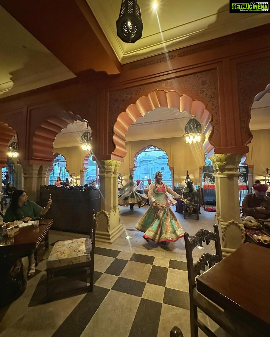 Dimple Biscuitwala Instagram - Hello PinkCity🌸 . #getaway #holidayvibes #dimplebiscuitwala #jaipur Fairmont, Jaipur