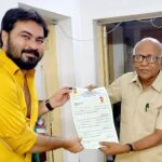 Dinesh Gopalsamy Instagram - Dear friends, Contesting for the post JOINT SECRETARY in upcoming CNS ELECTION 2022.., under the able leadership our brother Mr.A.Ravivarma. 💪UZHAIKUM KARANGAL💪 💪உழைக்கும் கரங்கள்💪 Chinnathirai Nadigar Sangam