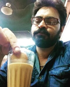 Dinesh Gopalsamy Instagram - My favourite and best weapon against work stress is " TEA & BUTTER BISCUIT " 😄 Anytime anyplace any target this weapon will blast at its best..😂 As like IAF🎯✈️🇮🇳