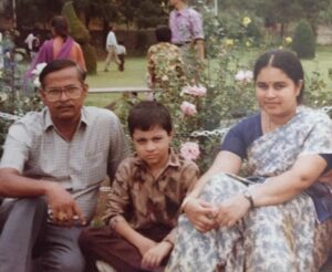 Dinesh Gopalsamy Instagram - When you look into your mother's eyes, you know that is the purest love you can find on this earth 😍😍👪