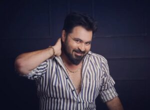 Dinesh Gopalsamy Instagram - 😎தீதும் நன்றும் பிறர்தர வாரா😎