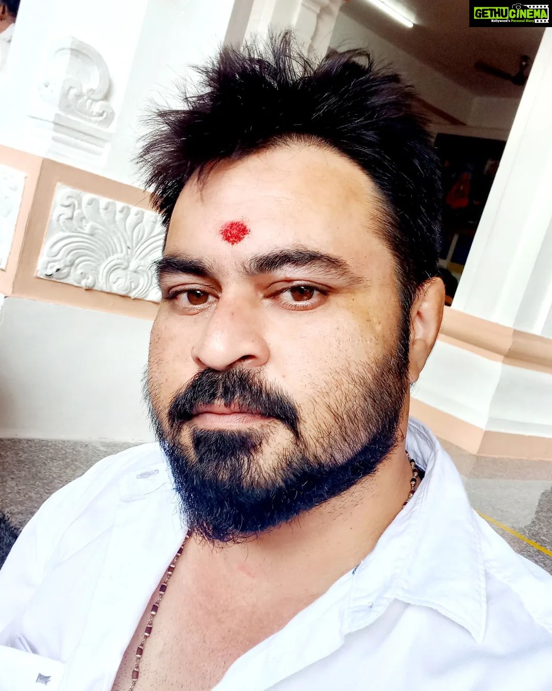 Dinesh Gopalsamy Instagram - 🙏Guruve Saranam 🙏 Sri Raghavendra Mandir, Triplicane