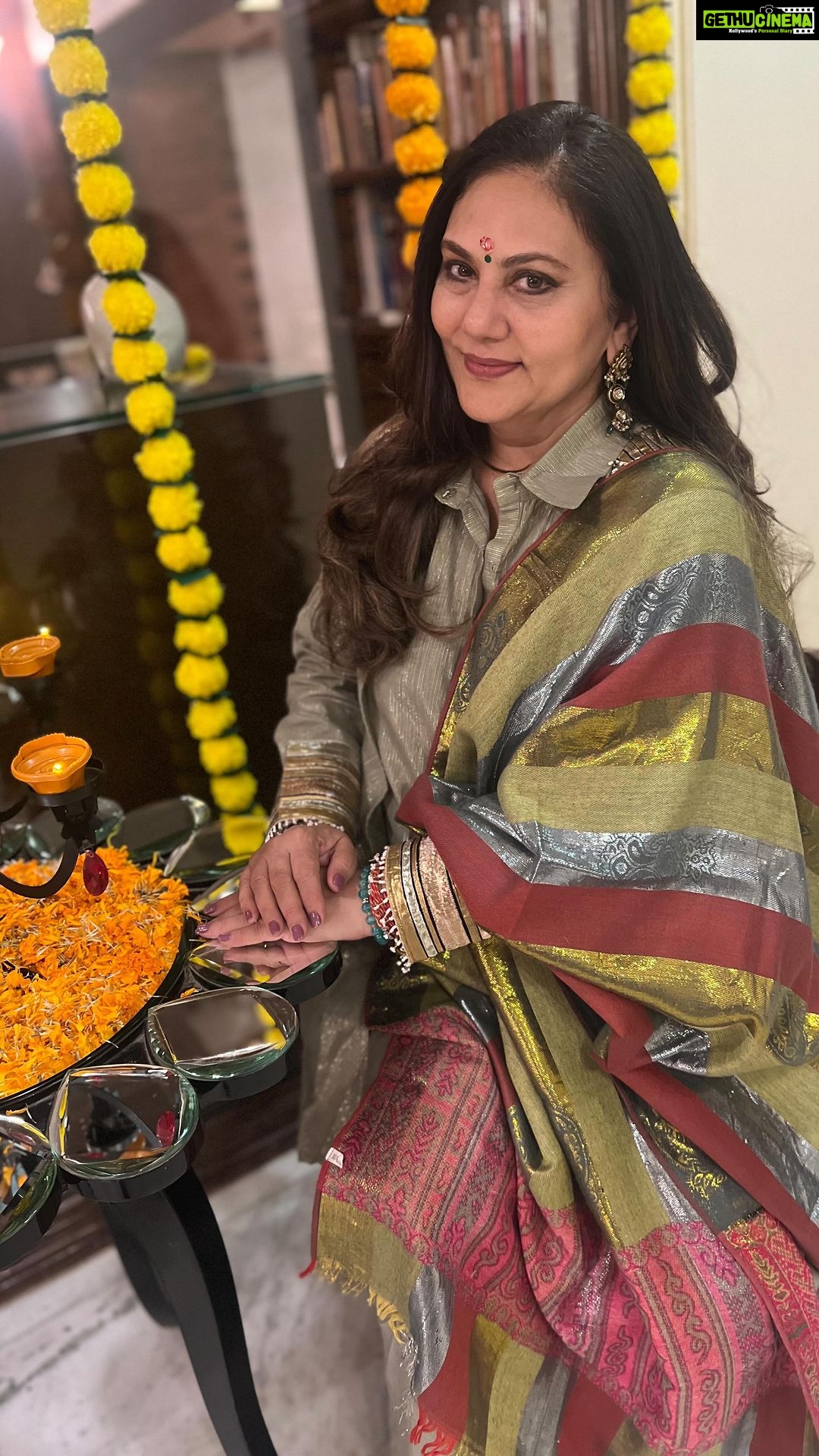 Dipika Chikhlia Instagram - Thank you …..this song of mine is trending keep your love on #instagood #photography #photooftheday #instagram #picoftheday #fashion #beautiful #instadaily #mumbai #style #photo #happy #explore #reelitfeelit #reelofinstagram #reels #fashionreel #moodyreel #mumbaiinstagram #instagramreel #instareel#dipikachikhliatopiwala #Trendingreels #viral #Viralvideo #dipikachikhlia #dctmovies #dhartiputranandani