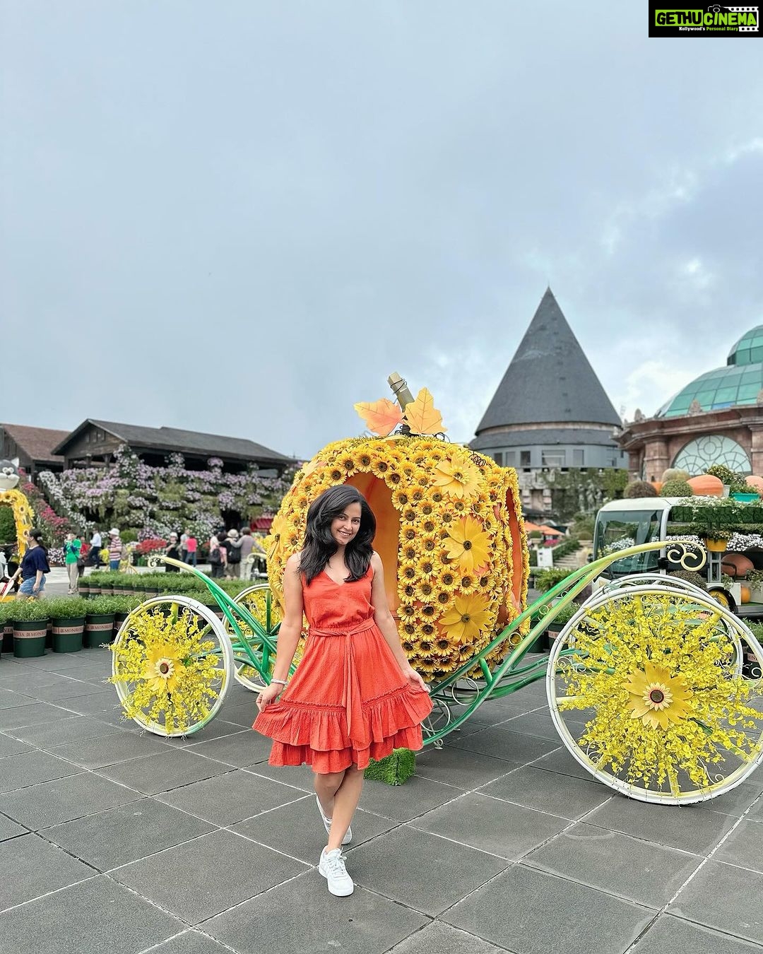 Disha Pandey Instagram - 🇻🇳 Bana Hills, Vietnam