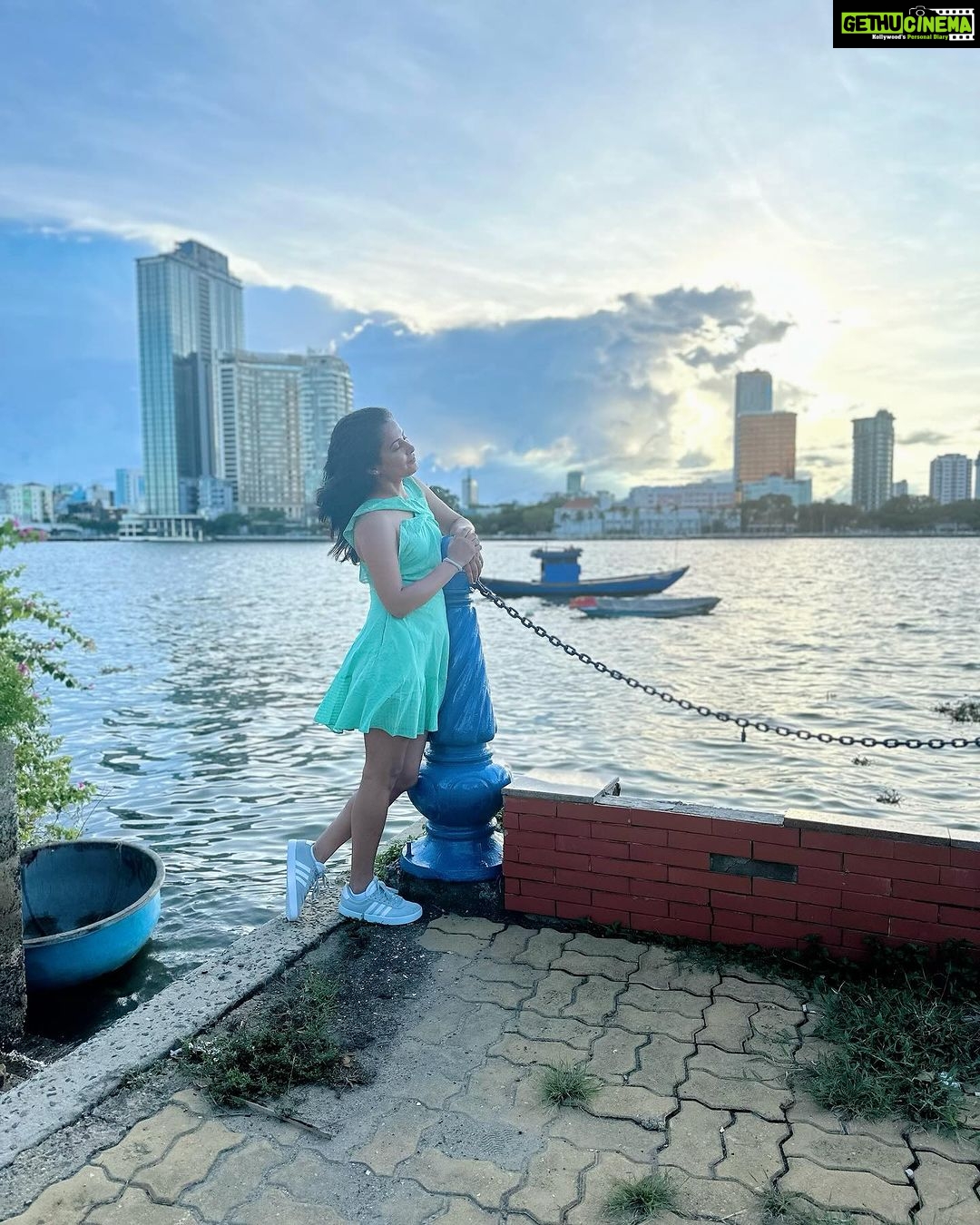 Disha Pandey Instagram - 🇻🇳 🏞️ Han River Danang