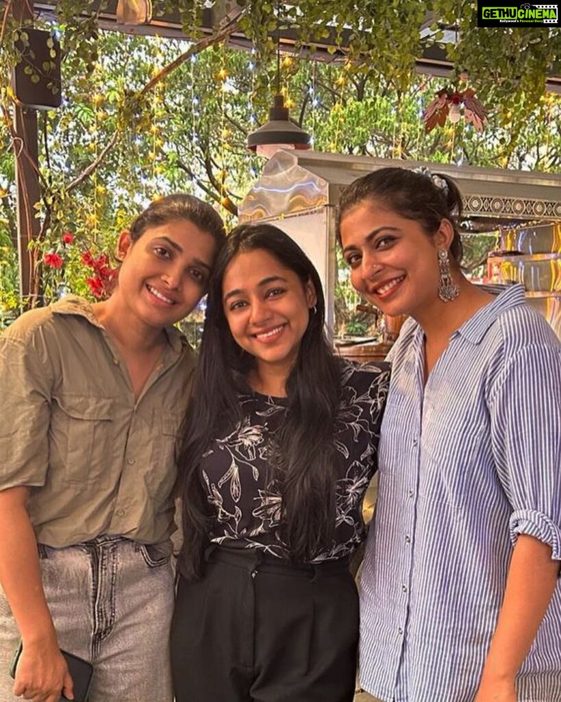 Actress Divya Prabha HD Instagram Photos and Wallpapers October 2023 ...