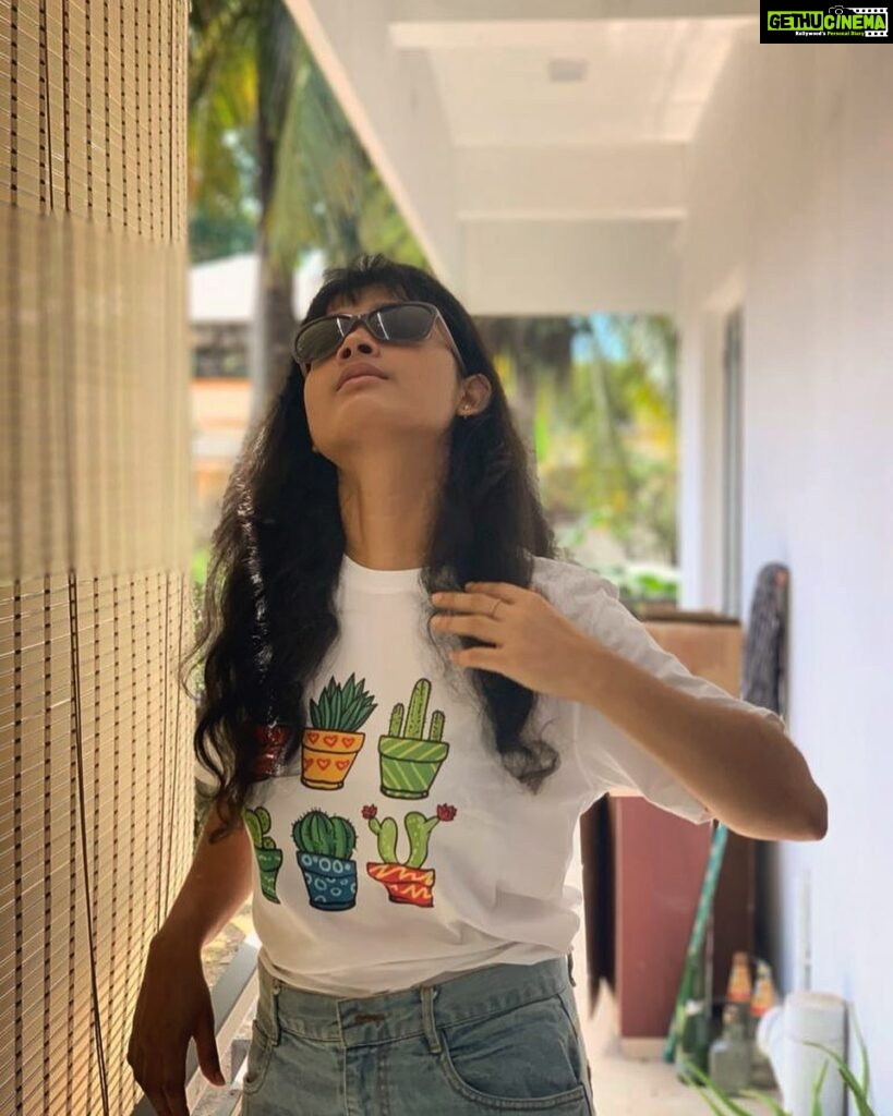 Divya Prabha Instagram - Malabari banger with French bangs 😜