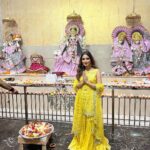 Donal Bisht Instagram – Happy Diwali !!! 🪔✨ As my every year ritual #Rangoli made by me ❤️🤗 Do let me know how you guys liked it 🥰 and it’s always lovely with family, some beautiful memories captured are a lifetime treasure ❤️💫✨ Delhi – NCR