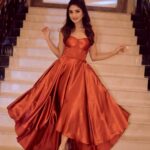 Donal Bisht Instagram - A flower will always grow in the direction of the sun because beauty recognises beauty. 🧡 . . . . . . . . . . . . . @emblaze_mb @kickyandperky @Yourstylistforever @lsd.photography.official @portraitdeewana @vanshikhachanglanimua @trending_influencers . . . . . . . . #girl #wonderland #diva #hot #explore #donalbisht #elegence #instagood #instamood #goodvibes #happy #location #pictureoftheday #best #beautiful #dress #love #copper #instagram #instamood #instalike #blessed #actor #stairs #lifestyle #beauty #glam #beautiful #looks #photoshoot #sun