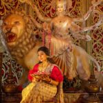 Durga Krishna Instagram - जय माता दी. त्योहार शुरू होने दीजिए ! 🪔 Makeup and Concept: @vikas.vks.makeupartist Decor & production : @scenario_wedding_planner Props rentals : @festoon_props Jewellery : @kalyanjewellers_official Hair : @nikhil_vks Pic : @seny_p_arukattu Production : @vksbeautylounge Styling : @imjoboyaugustine Dop : @dop_sz__ @rahul_raj_ar90 Edit : @midhunshankarprasad Costume : @shreyasboutique2016