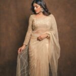 Eesha Rebba Instagram - ✨✨ Styling - @rashmi_angara with @thumu_bhavana Outfit - @pranathikatikareddy.official Jewellery - @mangatraijewels Shot by - @_anupphotography Makeup - @venkateshparam Hair - Raju