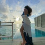 Eesha Rebba Instagram - U know the vibe🌊☀️🐬🏝️ #dhigalimaldives #coastalin #maldives