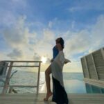 Eesha Rebba Instagram - U know the vibe🌊☀️🐬🏝️ #dhigalimaldives #coastalin #maldives