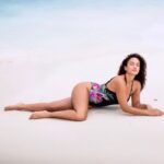 Elena Roxana Maria Fernandes Instagram - Time for a swim! ❤️ . . . #time #pose #sea #swim #beach #beachlife #bikini #outfit #beauty #pretty #curlyhair #curls #outfitinspiration #glam #glow #shine #outfitoftheday #ootd #slay #beachvibes