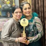 Elina Samantray Instagram - You are my fighter daughter⭐️ Congratulations Sona. Pratisodh is a very good movie. God bless you🌺 Best Actress of the year for the cinema pratisodh.