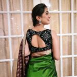 Elina Samantray Instagram - 🌸🌼 Beautiful blouse by @keembdanti @sabyasachi_satpathy