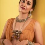 Esha Kansara Instagram - Eshyl ❤️ @eshyl_silver Styling @styleitwithniki Photography @badal_patel52 @poojan____19 Edit @_hirav_panchal Outfit- @manali_trupti #eshyl #eshakansara #navratri2023 #925silver #silverjewellery #sterlingsilver #ahmedabad