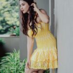 Eshanya Maheshwari Instagram - 🌻💛✨ Outfit by- @srstore09official Shot by - @shubz.photo 📍- @hiltongoaresort #yellow #esshanya #goa