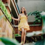 Eshanya Maheshwari Instagram - 🌻💛✨ Outfit by- @srstore09official Shot by - @shubz.photo 📍- @hiltongoaresort #yellow #esshanya #goa