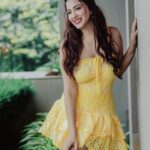 Eshanya Maheshwari Instagram - 🌻💛✨ Outfit by- @srstore09official Shot by - @shubz.photo 📍- @hiltongoaresort #yellow #esshanya #goa