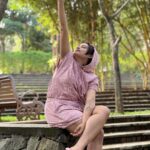Farina Azad Instagram - Listen to nature and witness the miracle!