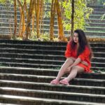 Farina Azad Instagram - Listen to nature and witness the miracle!