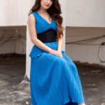 Fatima Sana Shaikh Instagram – Feeling the blues?

Styled by @shreejarajgopal 

Outfit @studiomoonray
Jewels @karishma.joolry
Make up @niccky_rajaani 
Hair @manojchavan61