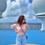 Fenil Umrigar Instagram – Cruise life 🌊♥️

@costacruisesindia #CostaSerena #NamasteFromCosta