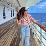 Fenil Umrigar Instagram – Cruise life 🌊♥️

@costacruisesindia #CostaSerena #NamasteFromCosta