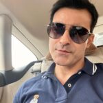 Gautam Rode Instagram - Me n Teddy going for a drive 😊.. Wanna join 😉