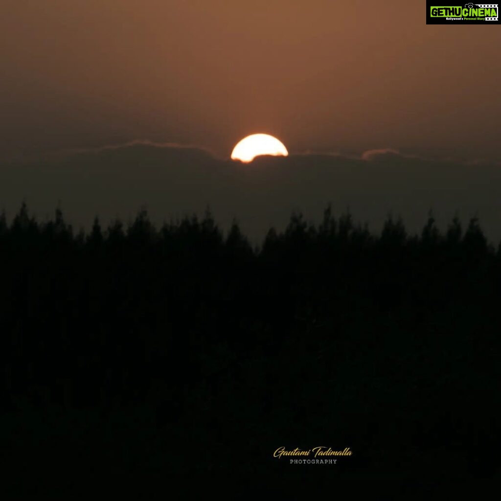 Gautami Instagram - #sunrise_sunset_photogroup #sunrise #sunset #naturelover #natureinspired