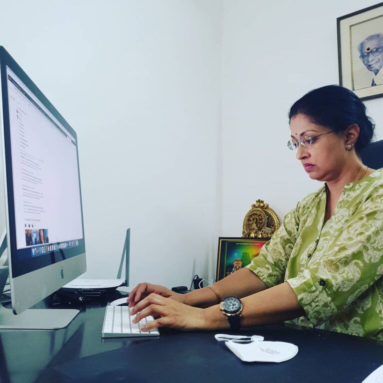 Gautami Instagram - Done with second dose of my #vaccinationdone✔️ and back at work .