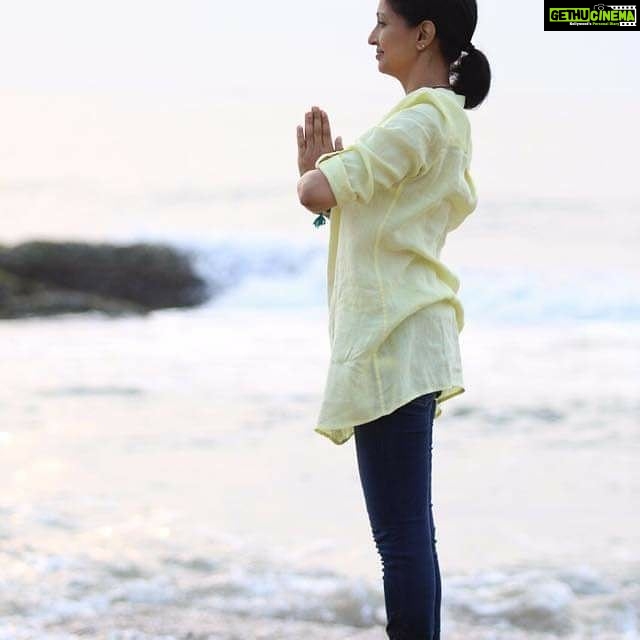 Gautami Instagram - Good morning..... #happyinternationalyogaday #worldyogaday Life Again India