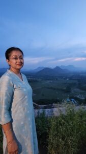 Gautami Instagram - Thank you for the love you have shown my #meenakshi ❤❤❤
#AnniManchiSakunamule  #tirumala