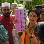 Gautami Instagram - இன்று அரவக்குறிச்சி சட்டமன்றத் தொகுதியில் திரு கே அண்ணாமலை ஐபிஎஸ் அவர்களை ஆதரித்து தாமரை சின்னத்தில் வாக்களிக்கும்படி பரப்புரை செய்தேன். கட்சி வேறுபாடுகளைக் கடந்து திரு அண்ணாமலை அவர்களுக்கு மக்கள் மத்தியில், குறிப்பாக இளைஞர்கள் மத்தியில் ஆதரவும் நம்பிக்கையும் அமோகமாக உள்ளது. #aravakurichi4annamalai #kannamalaiips #வாக்களிப்போம்_தாமரைக்கே #BJP #AIADMKFOR2021 #TNElection2021 @bjp4india @bjp4tamilnadu @narendramodi @amitshahofficial @jpnaddaofficial @gkishanreddyofficial @blsanthoshofficial @ctravi @general_vksingh @ponguletisudhakarreddy @murugan_tnbjp