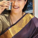 Gautami Instagram - Coffee...or...tea... Which team are you on? #coffeelife #coffeetime #tealover #teatime ECR