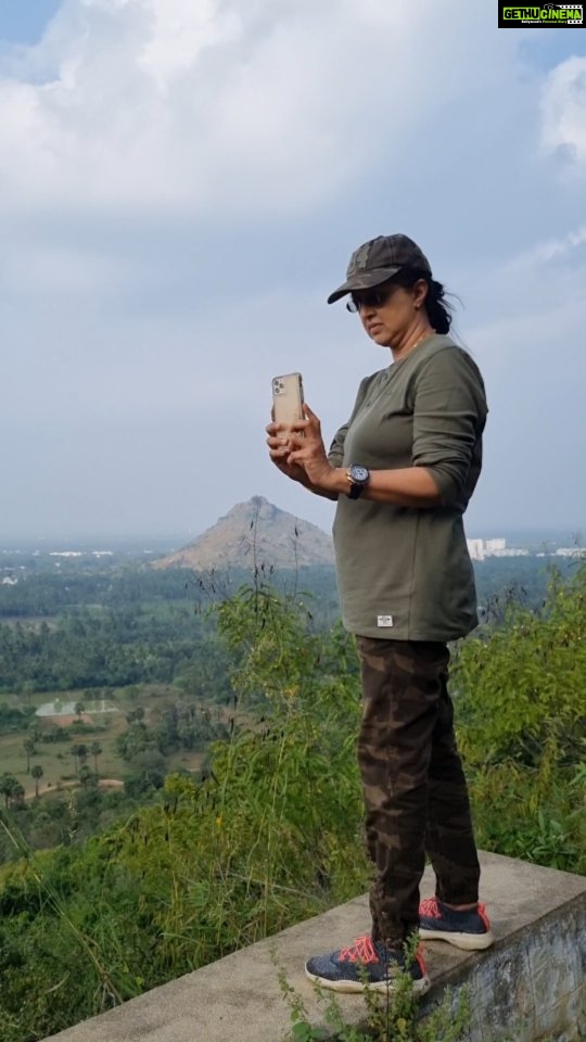 Gautami - 3.9K Likes - Addicted to nature like me?
#naturelovers #birds #birdsofinstagram #colorsofnature #mobilephotography