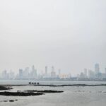 Gautami Instagram - So many fight to cross the Sea to attain the City of Dreams... your Dreams are your lifeline... No Matter how long it takes, never give up on your goals ❤️ #keepdreaming #mumbai #horizons #life #live